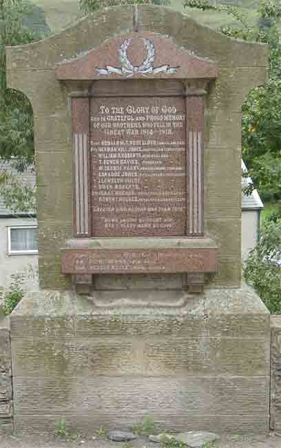 Carrog War Memorial before restoration.
